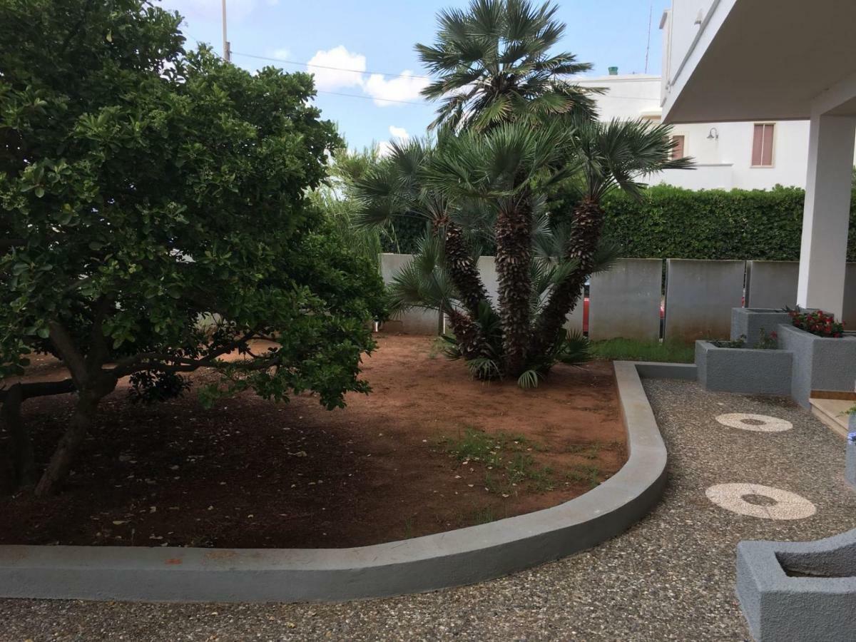 Dimora Del Sole Villa Porto Cesareo Buitenkant foto